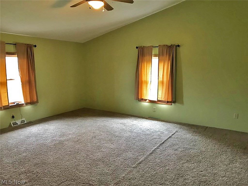 Schoenbrunn Tr - Residential