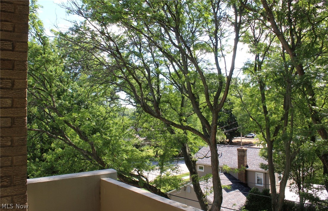 2109 Wooster Road 48