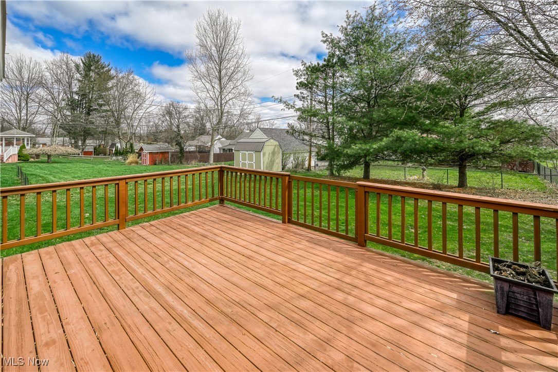 1498 Lilly Lane, Alliance, Ohio image 22