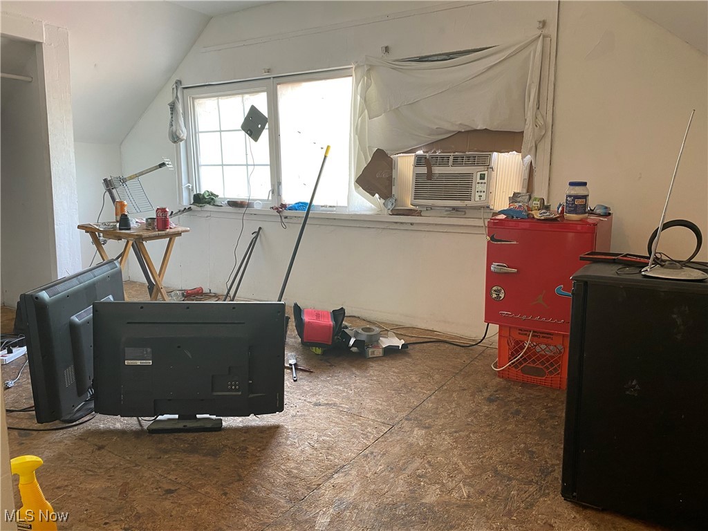 Marek - Residential Income