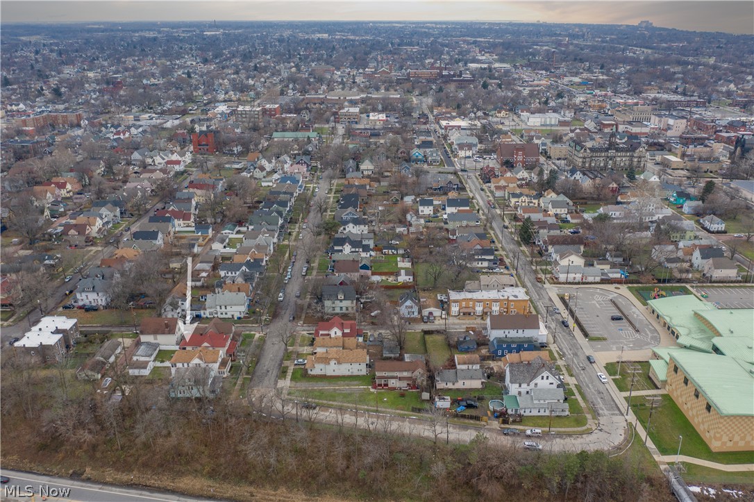 Catherine E Brainards - Residential Income