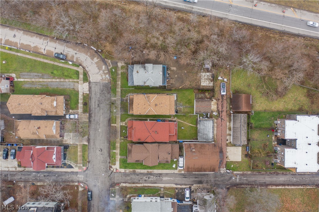 Catherine E Brainards - Residential Income