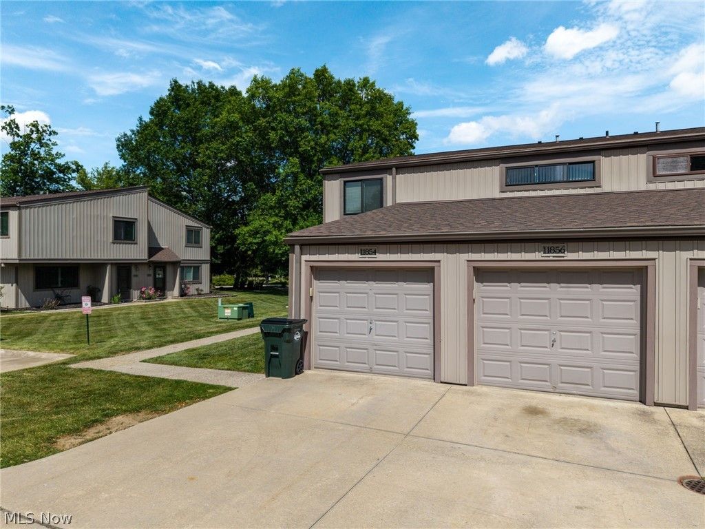 Photo of 11856 Harbour Light Drive, North Royalton, OH 44133 (MLS # 5220360)