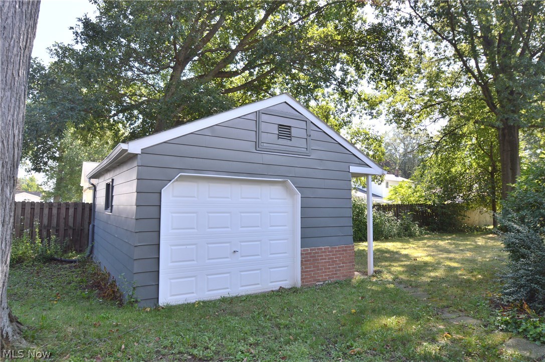 Timberlanes 5 - Residential