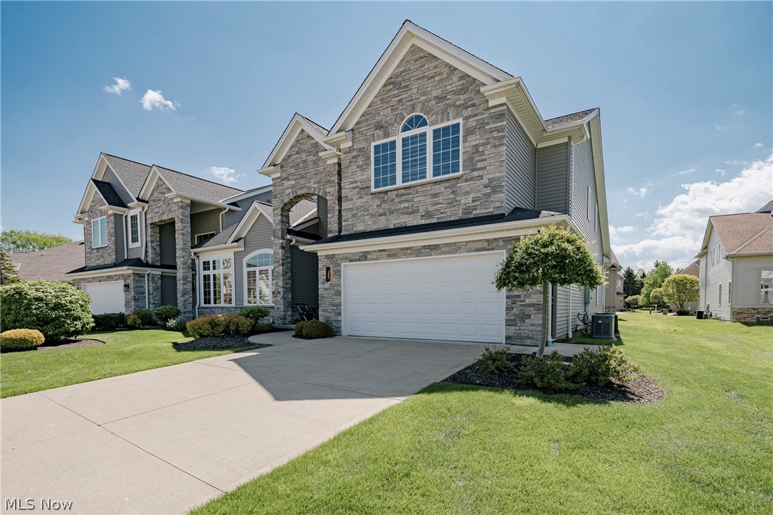 455 Dornoch Lane