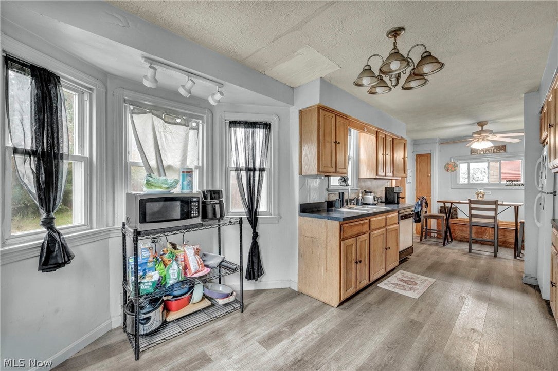 3081 W 137th Street