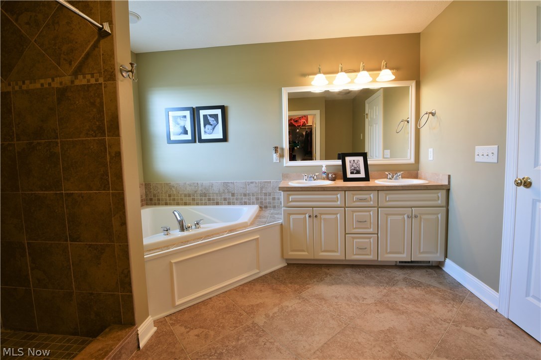 Firestone Farms 02 - Residential