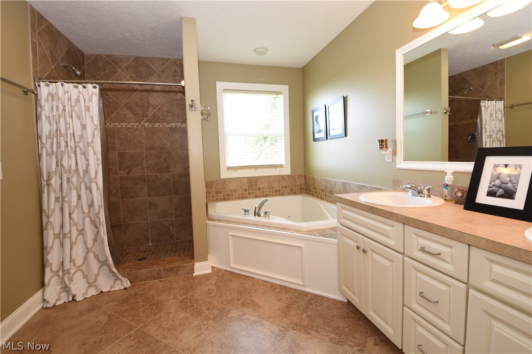 Firestone Farms 02 - Residential