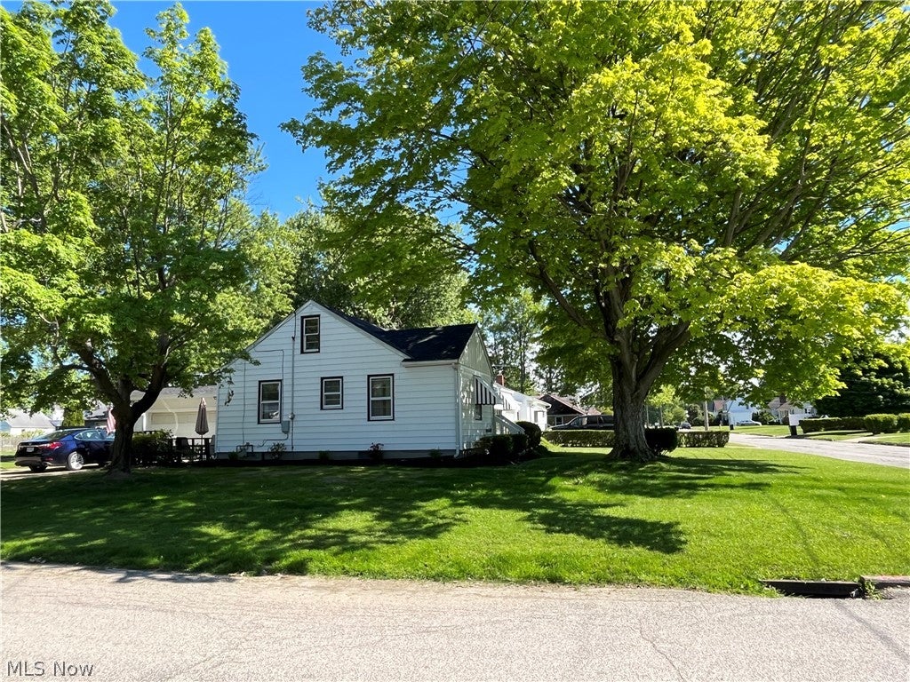 708 Allen Avenue