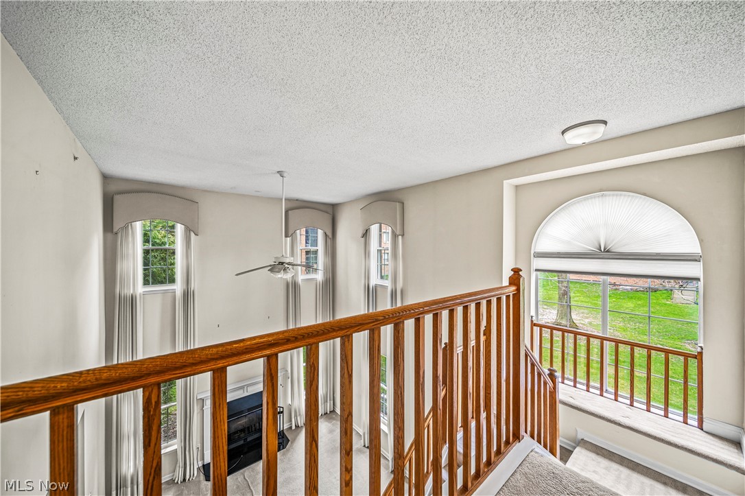 Fox Hollow/Woodhawk Condo Bldg - Residential