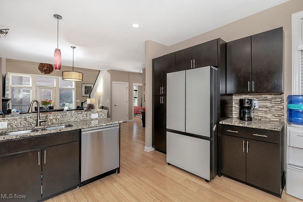 1374 Slate Court, Cleveland Heights, Ohio image 5