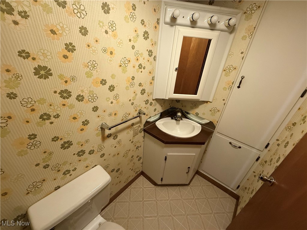 445 Valley View Drive, Painesville, Ohio image 16