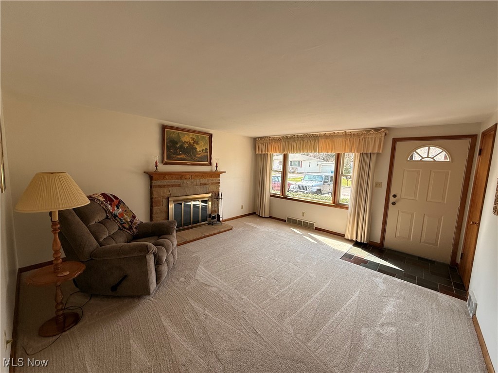 445 Valley View Drive, Painesville, Ohio image 3
