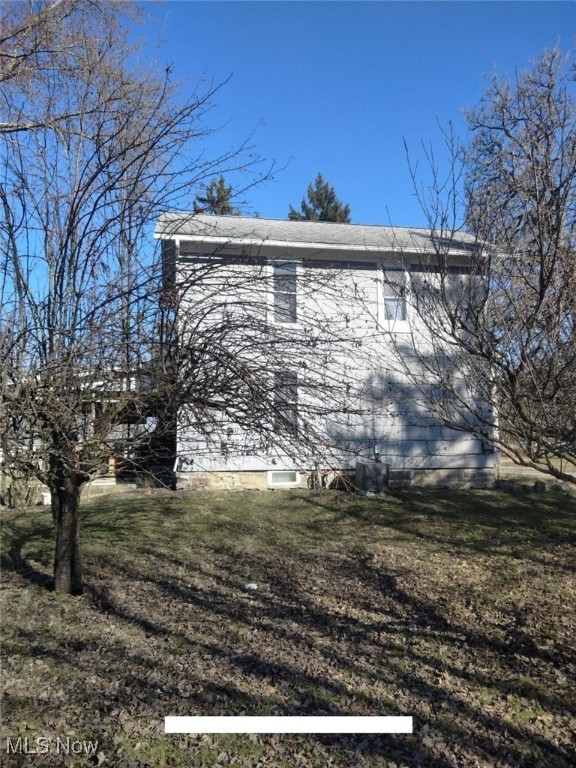 785 Wilson Sharpsville Road, Cortland, Ohio image 3