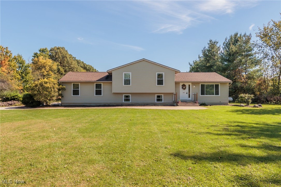 3579 Yost Road, Litchfield, Ohio image 1