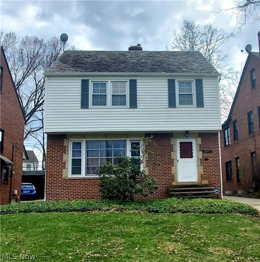 Beautifully restored single family with great living space, including 1st floor family room, eat-in kitchen, formal dining room, and lower level rec room. Updated kitchen complete with dishwasher and microwave. Large bedrooms on 2nd floor with gorgeous tiled full bath. Rear patio and 2 car garage complete this warm and inviting home.