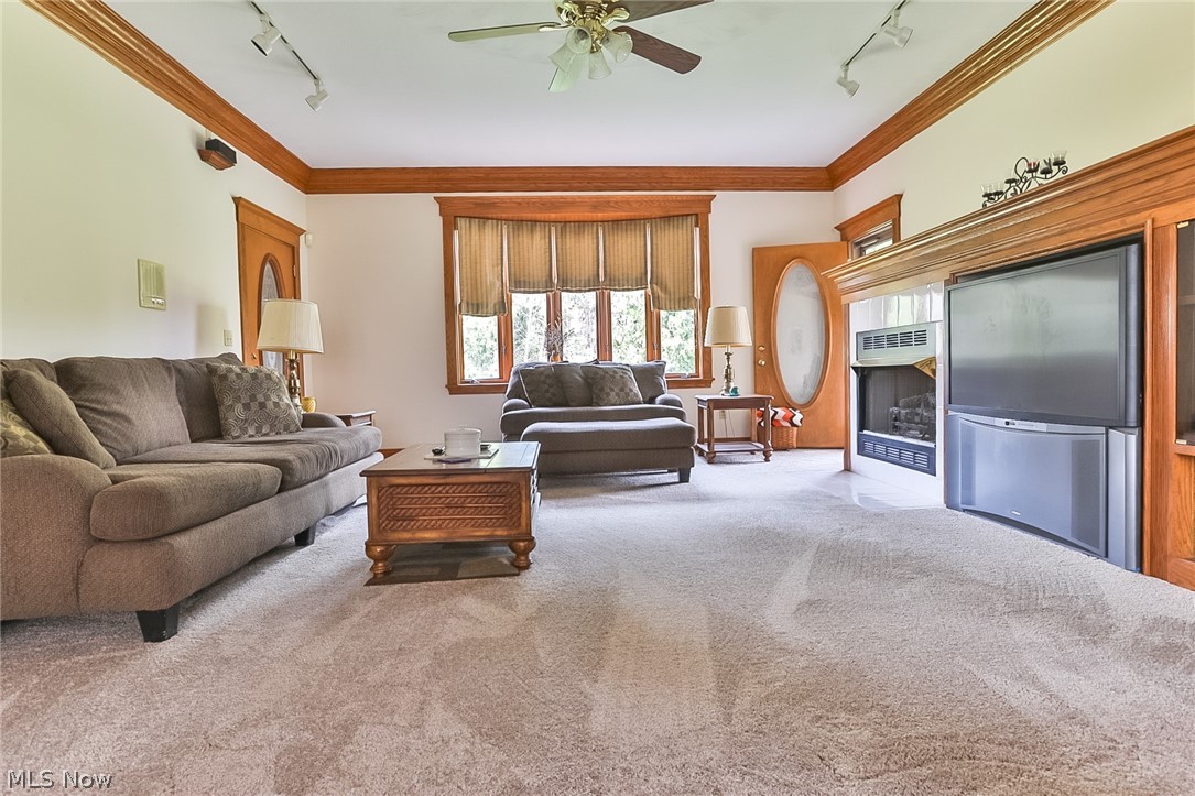 Boston Lake - Residential