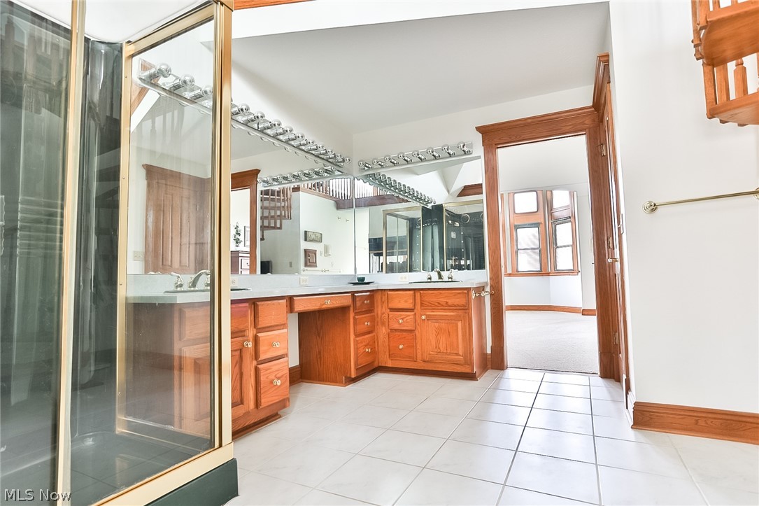 Boston Lake - Residential