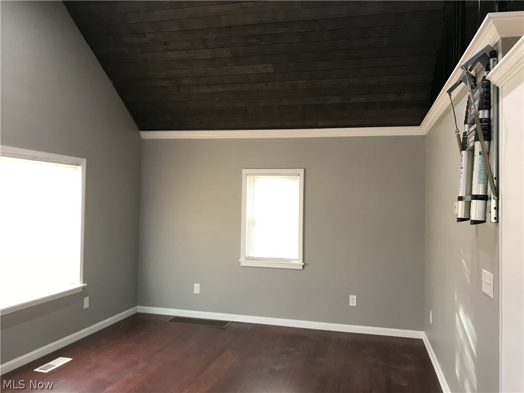 Caston - Residential