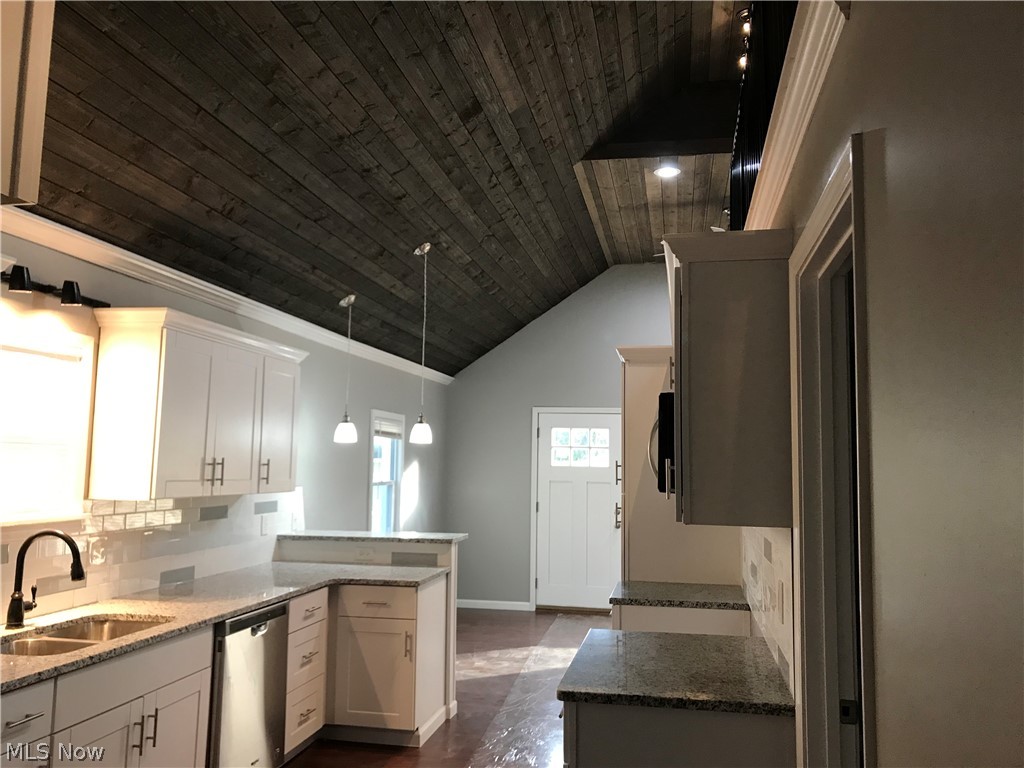 Caston - Residential