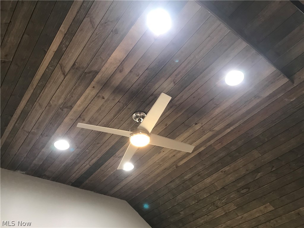 Caston - Residential