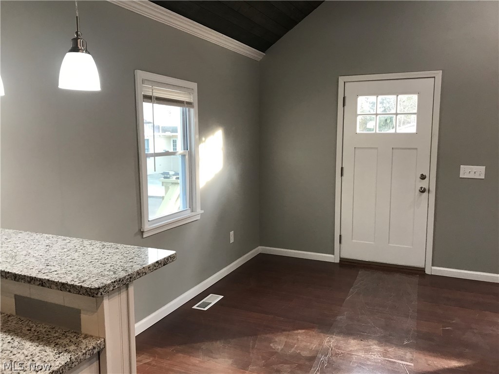 Caston - Residential