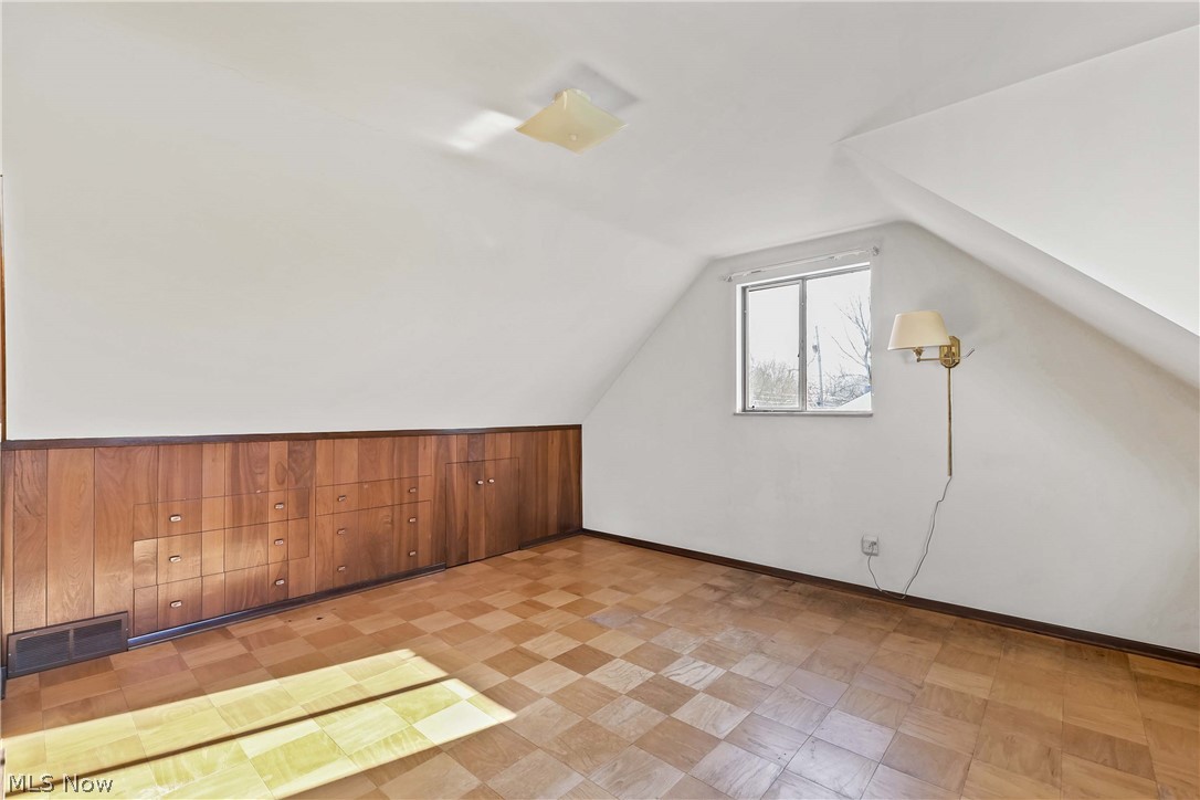 S H Kleinman Realty Companys - Residential