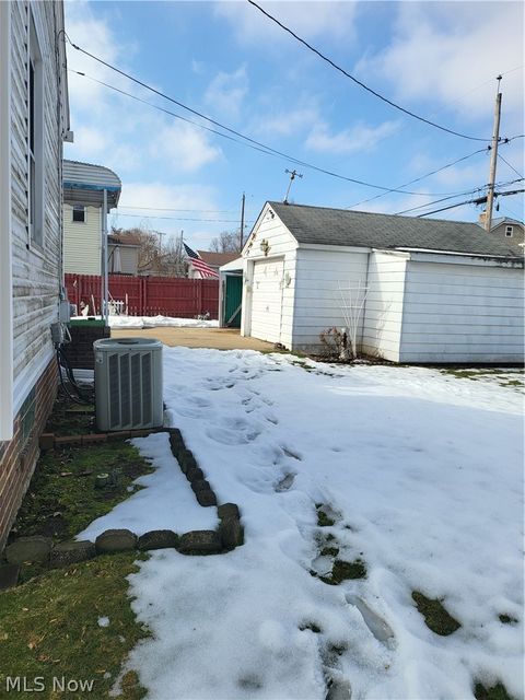 Tiny photo for 367 Wayne Avenue, Akron, OH 44301 (MLS # 5187295)