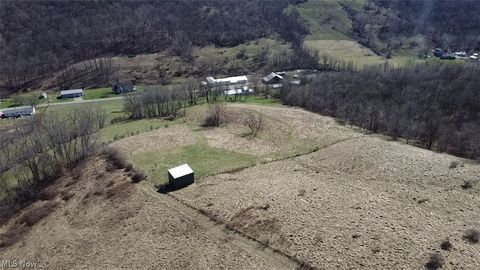 Tiny photo for 53405 Calais Road, Quaker City, OH 43773 (MLS # 5194548)