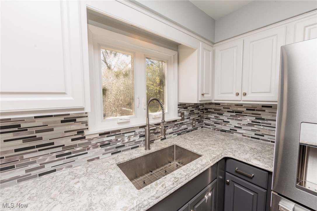 7045 Case Road, North Ridgeville, Ohio image 3