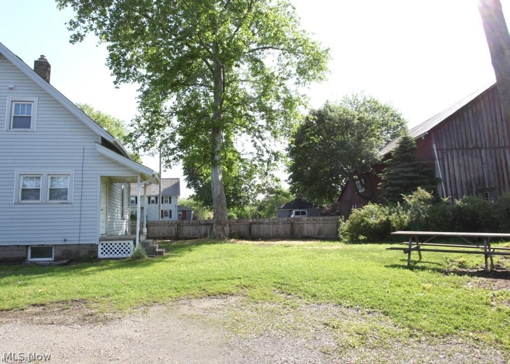 Avon - Commercial Lease