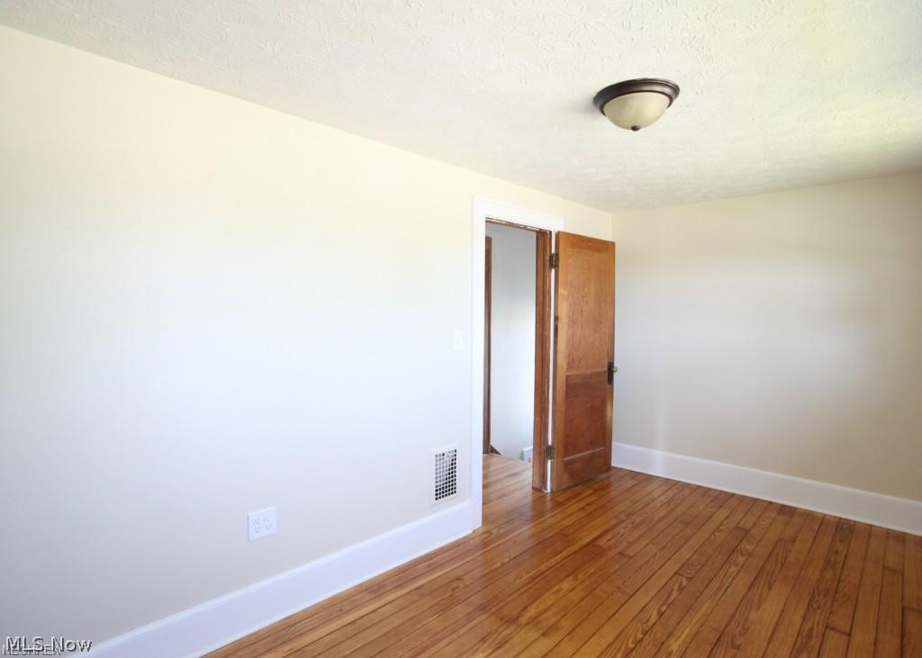 Avon - Commercial Lease