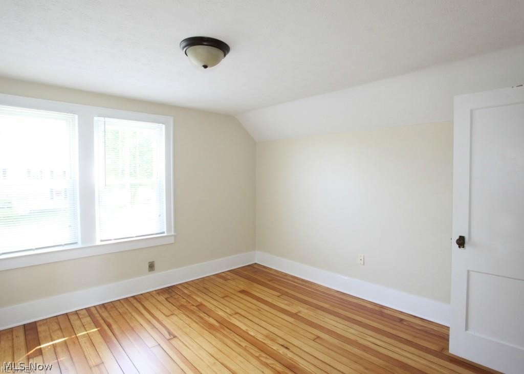 Avon - Commercial Lease