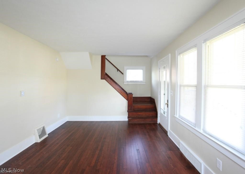 Avon - Commercial Lease