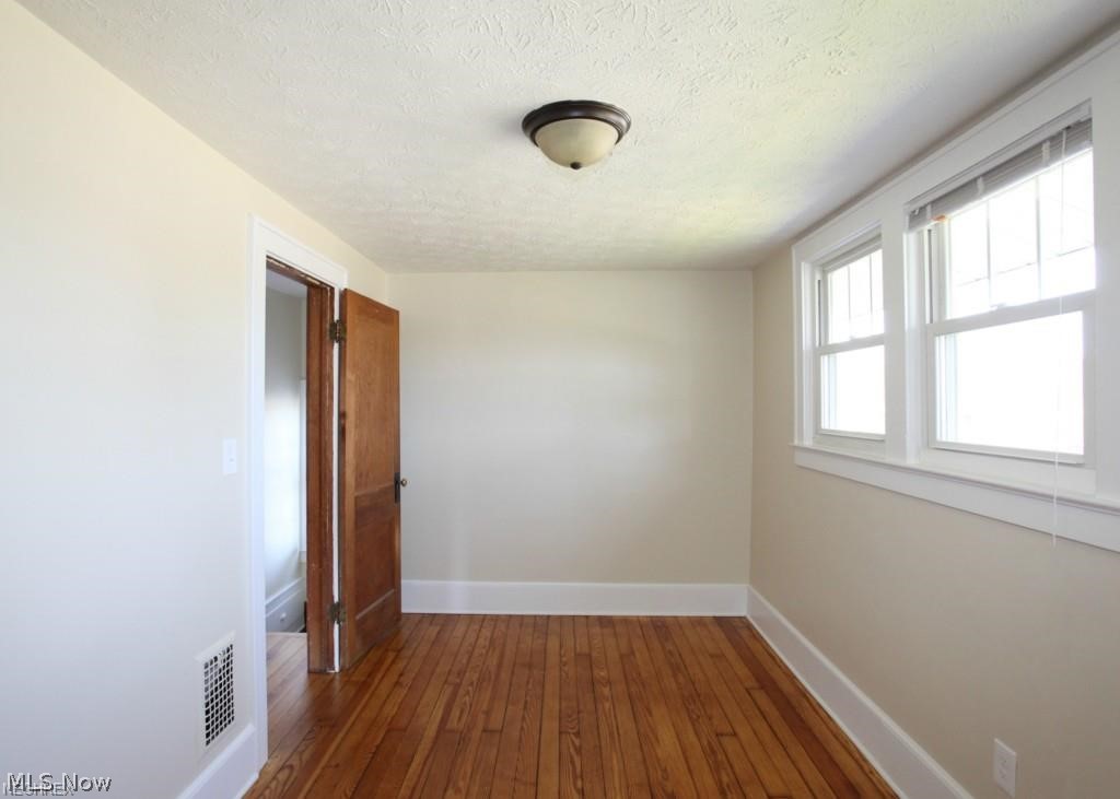 Avon - Commercial Lease