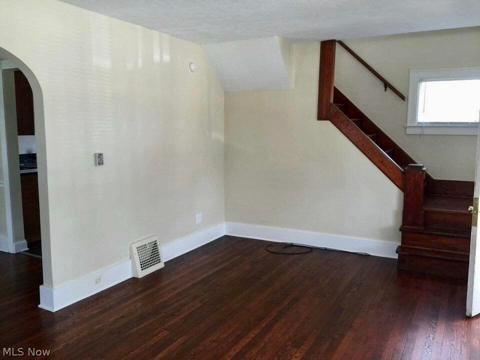 Avon - Commercial Lease