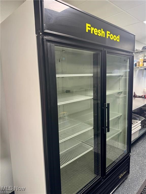 City/Canton - Commercial Sale