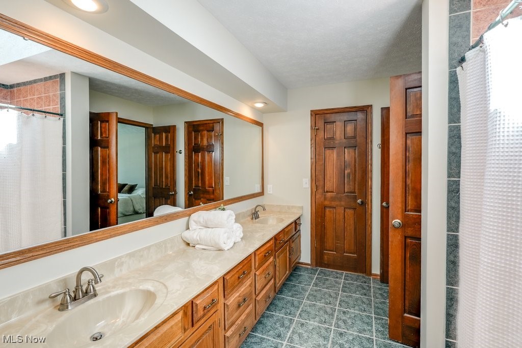 2350 Leeway Drive, Hudson, Ohio image 23