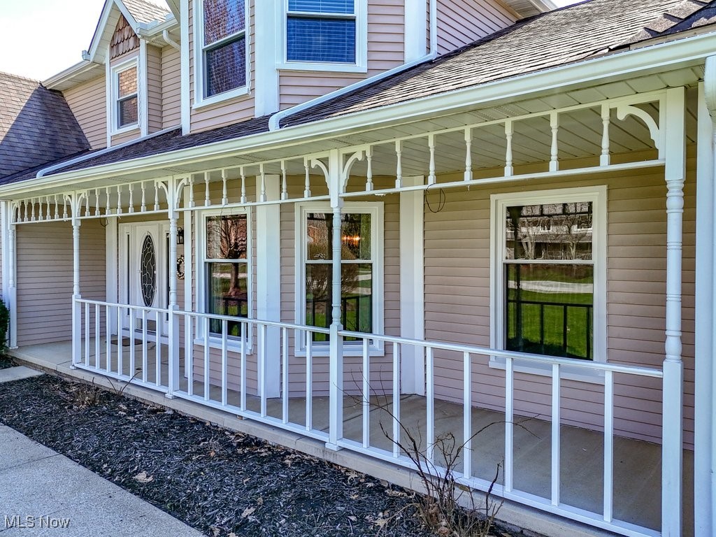 2350 Leeway Drive, Hudson, Ohio image 2