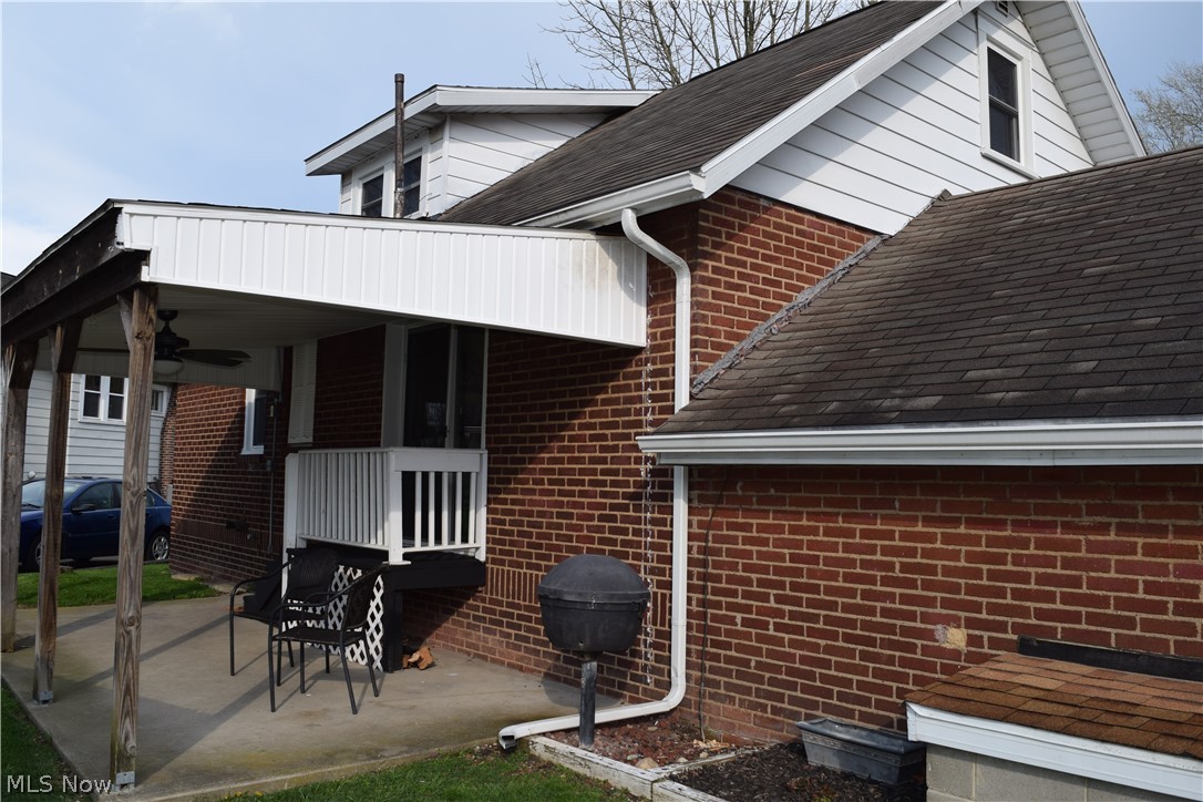 217 W Park Road, North Canton, Ohio image 17