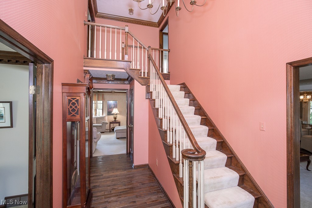 9507 Knights Way, Brecksville, Ohio image 3
