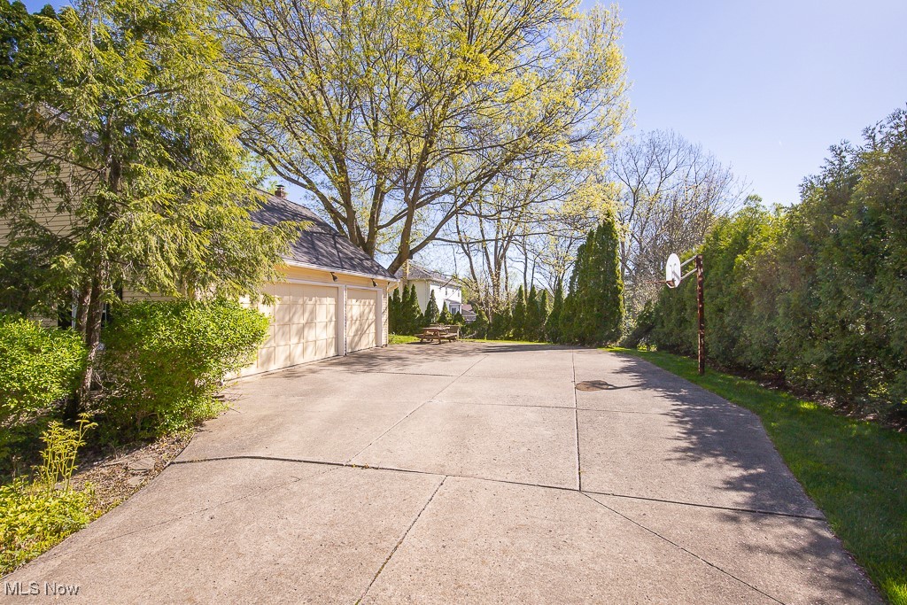 9507 Knights Way, Brecksville, Ohio image 42