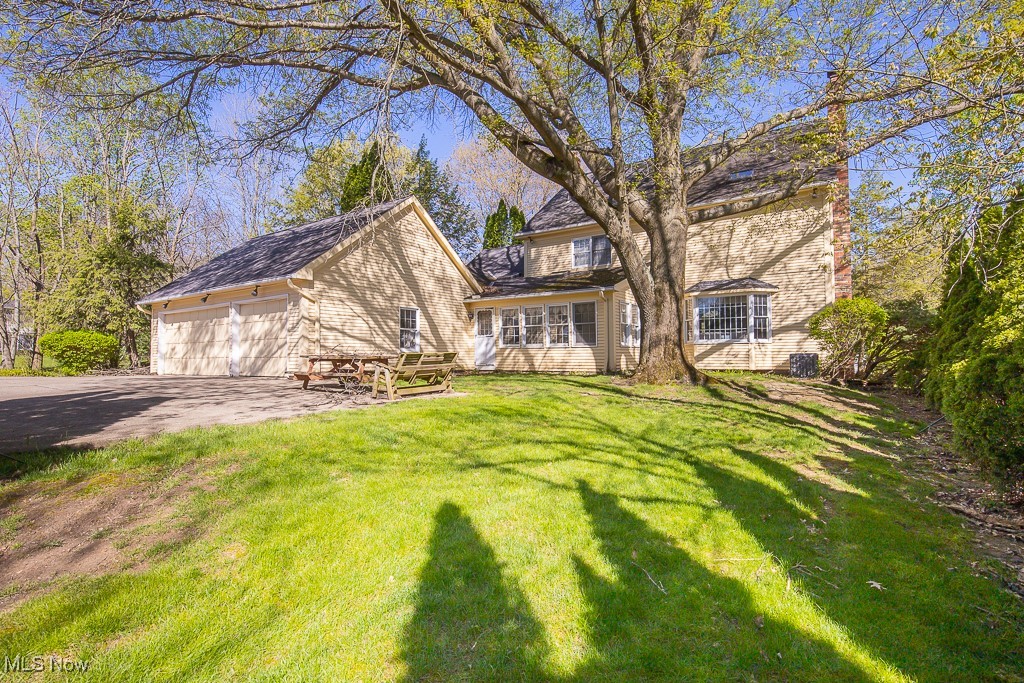 9507 Knights Way, Brecksville, Ohio image 43