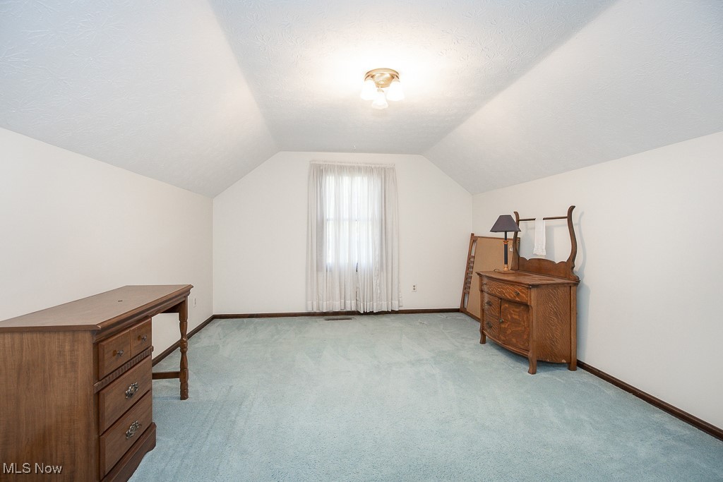 9507 Knights Way, Brecksville, Ohio image 33