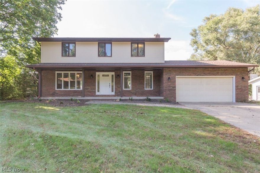 Welcome to 5955 Snowshoe Cir. NW Canton, OH.  This 4 bedroom, 3.5 bath in Jackson TWP is fully remodeled.  Move in before the Holidays!  Located just across from Glenmoor Country Club, this home has new siding, soffit, roof, stamped concrete patio, hot tub electrical hook up,  furnace/AC, kitchen cabinets and granite countertops, light fixtures, 3/4" maple hardwood flooring throughout, wood trim/base, and garage door opener w/ wifi.  Seller is offering a $2,500 appliance allowance to make sure you get the look you want in your new kitchen.  This one won't last!!  Call today for a private showing.