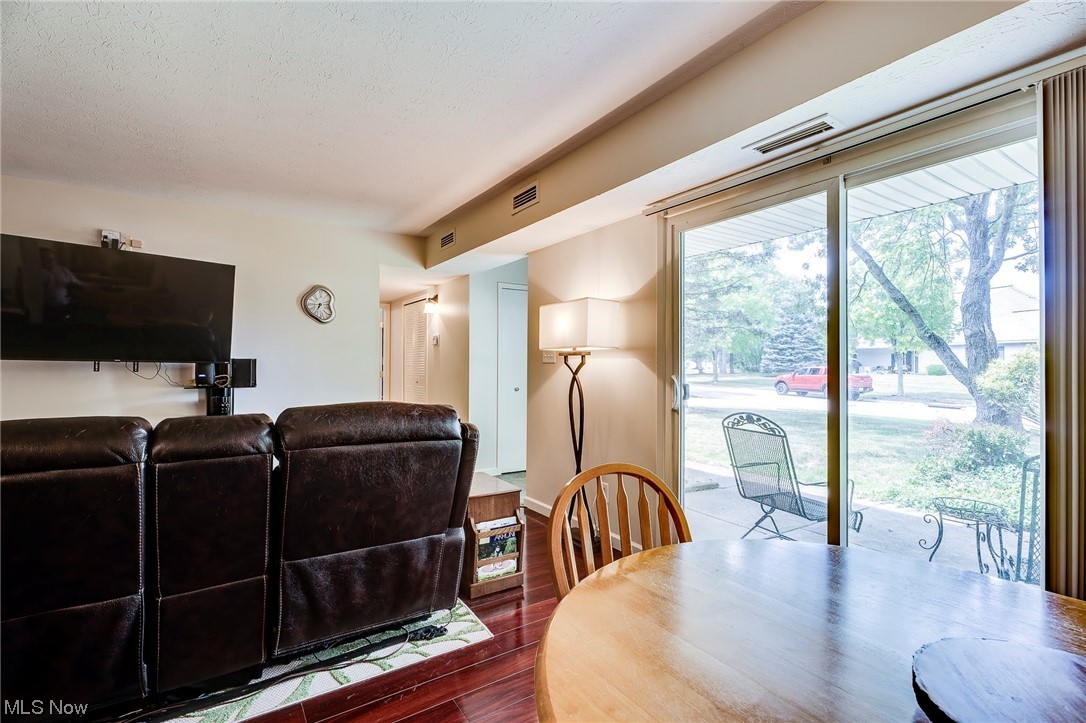 Independence Place South Condo - Residential