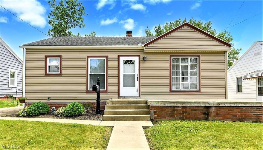 **Firestone Park One Story Living ~RANCH W/2 Bedrooms, Bathroom & Partial Finished Basement! *NEW SIDING! *NEW ROOF! *Most Windows VINYL & Updated! *NEW Downspouts, CONCRETE Walkway & Front Porch! *LONG Driveway Provides Space For Multiple Vehicles *Cute Back Yard W/Neighbor Some Neighbor Fencing *Walk In To A Living Rm W/Light Carpet, Crown Molding And Double Windows *The Crisp, Clean, Spotless Eat In Kitchen Showcases A Chandelier, FRESHLY PAINTED Light Grey Walls, Cabinets W/New Hardware, Ceiling Fan & Has ADDED Extra Cabinet & Countertop Space Providing Ample Room For Baking Cookies, Gatherings And More! Applianced W/Refrigerator And Stove For A New Homeowner! *Coat Closet PLUS 2 Hallway Closets For Storage *Blinds On Windows *Carpet In Bedrooms *1st Floor Full Bathroom W/Vanity & Tile Backsplash, Wall Sconce & Tiled Shower *The Lower Level Is Fantastic W/Area To The Left Being A Great Storage Room W/Washer & Dryer That Stay! Woodworking Area & Another Shower *FINISHED Recreation R