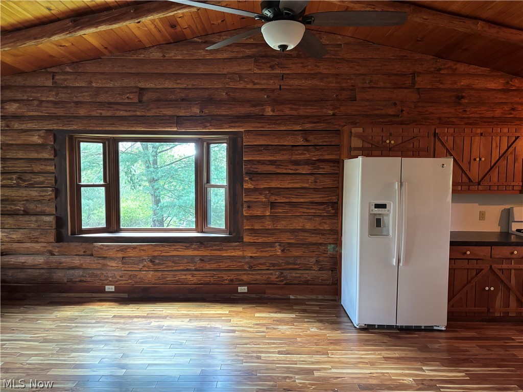 Pinewood - Residential