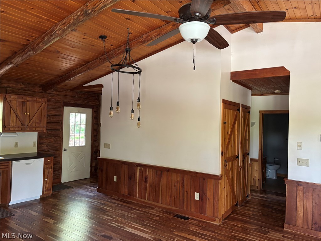 Pinewood - Residential