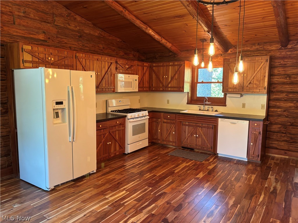 Pinewood - Residential